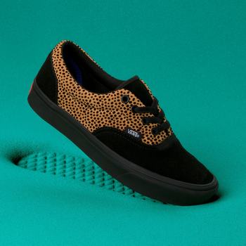 Női Vans Tiny Cheetah ComfyCush Era Tornacipő VA9120785 Fekete